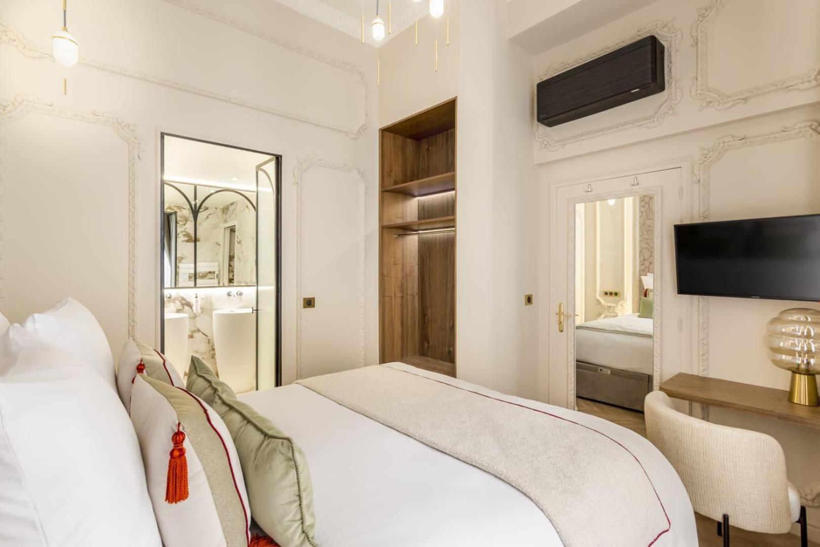 Merveil - Signature Suite-champs Elysees- Marignan * Parijs